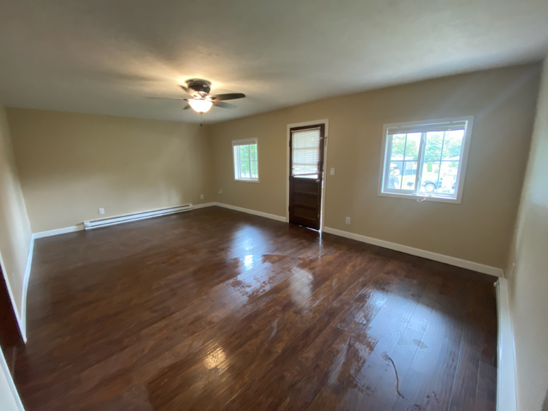 2514 Q St - Photo 5 of 15