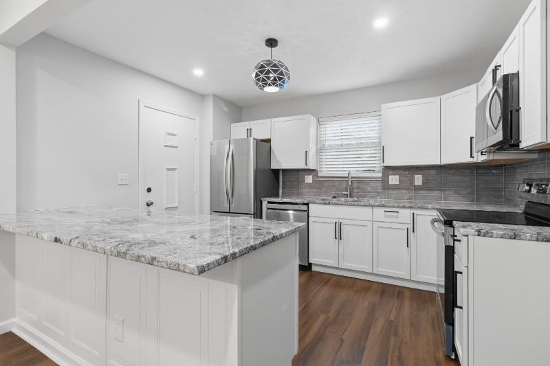 3601 Mack Rd - Photo 6 of 20