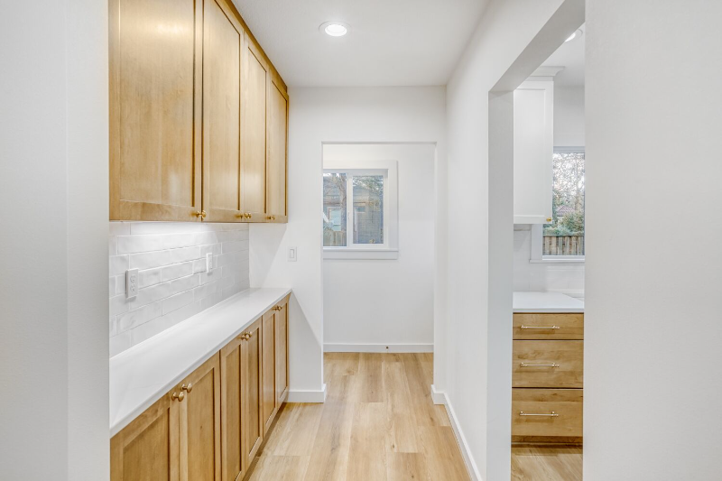 1022 Parkway Dr Nw - Photo 3 of 20