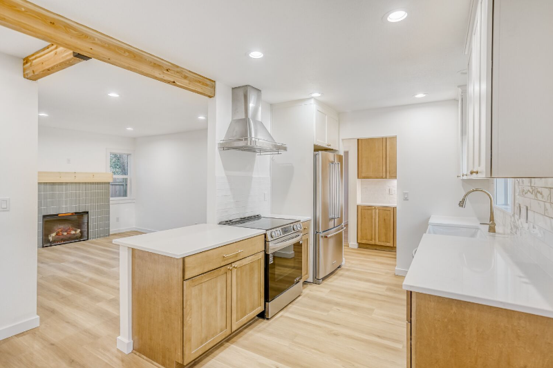 1022 Parkway Dr Nw - Photo 4 of 20