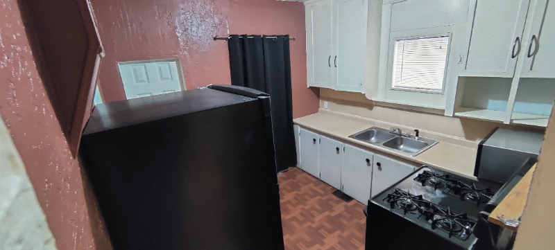 2903 Pingree Ave - Photo 5 of 14