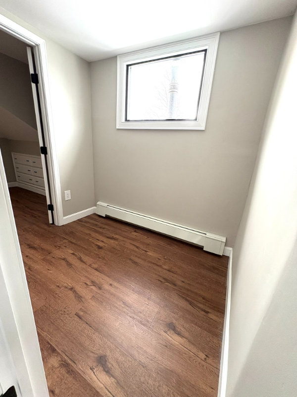 1 Everett St - Photo 6 of 18