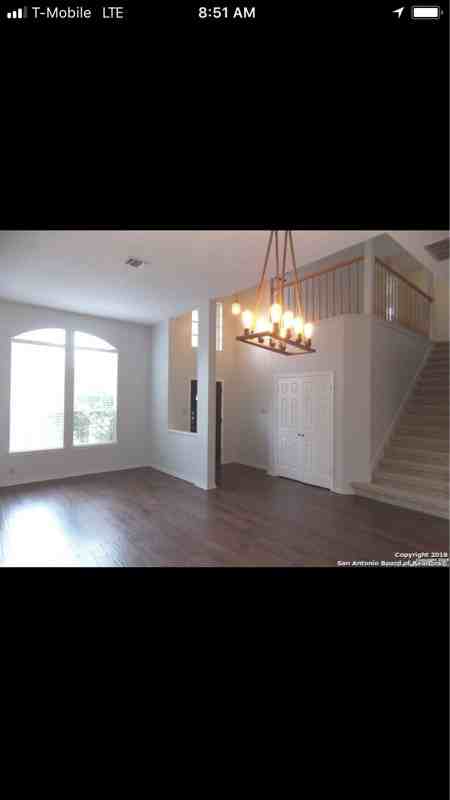 11730 Quailbrook - Photo 4 of 16