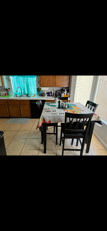 16785 Baltic Ct - Photo 2 of 6