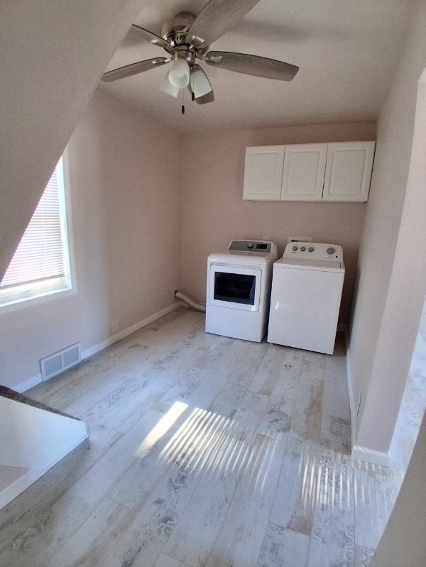 3420 12th St - Photo 4 of 12