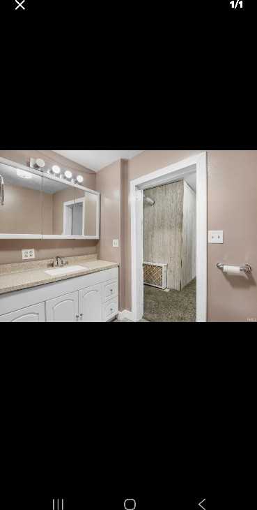 206 S Washington St - Photo 2 of 12