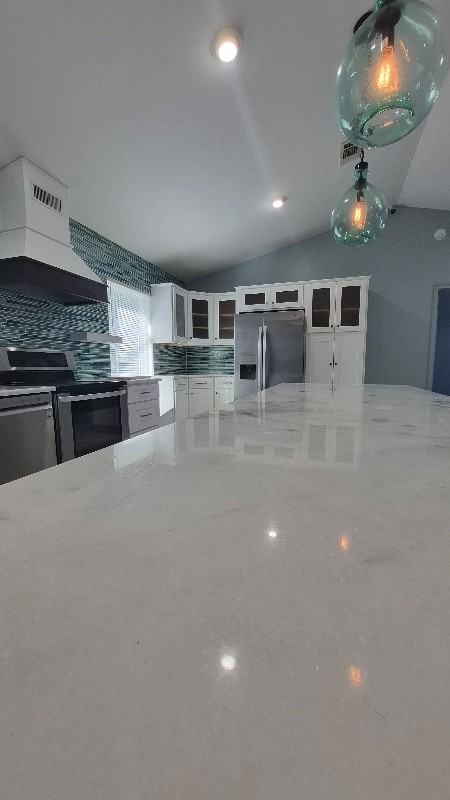 614 Caribou Ct - Photo 4 of 20