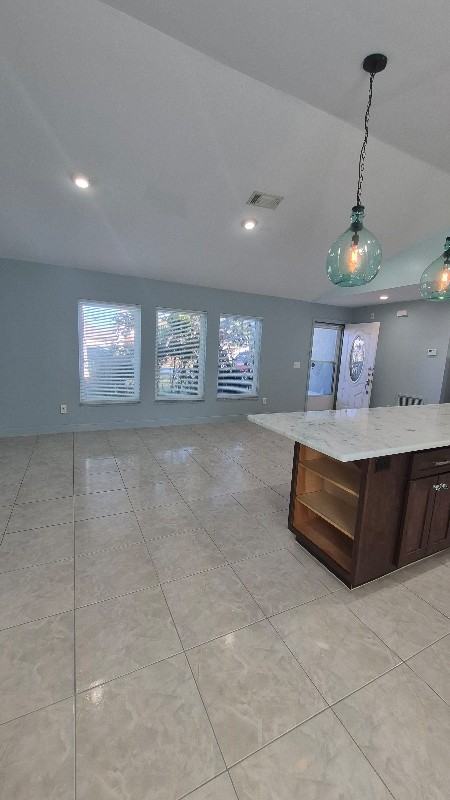 614 Caribou Ct - Photo 7 of 20