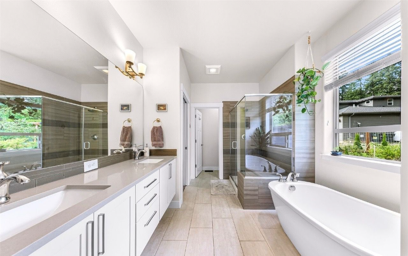 697 Chuckanut Dr N - Photo 7 of 8