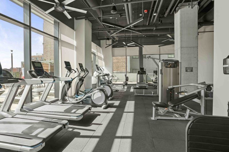 2099 S Wabash Ave - Photo 7 of 8