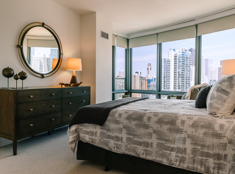 340 W Hubbard St - Photo 4 of 11