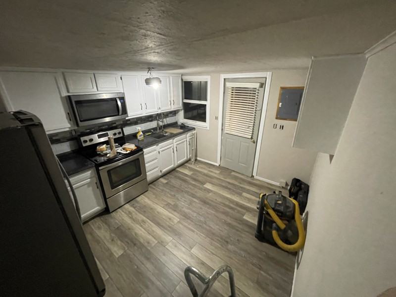 1204 Eaton St - Photo 3 of 11