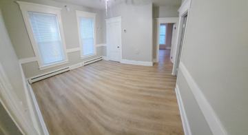 featured image of 258 Notre Dame Ave #1