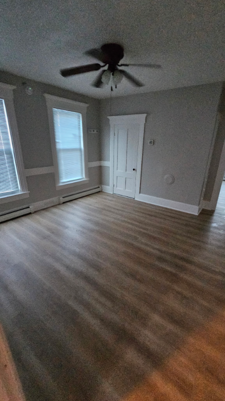 258 Notre Dame Ave #1 - Photo 3 of 8