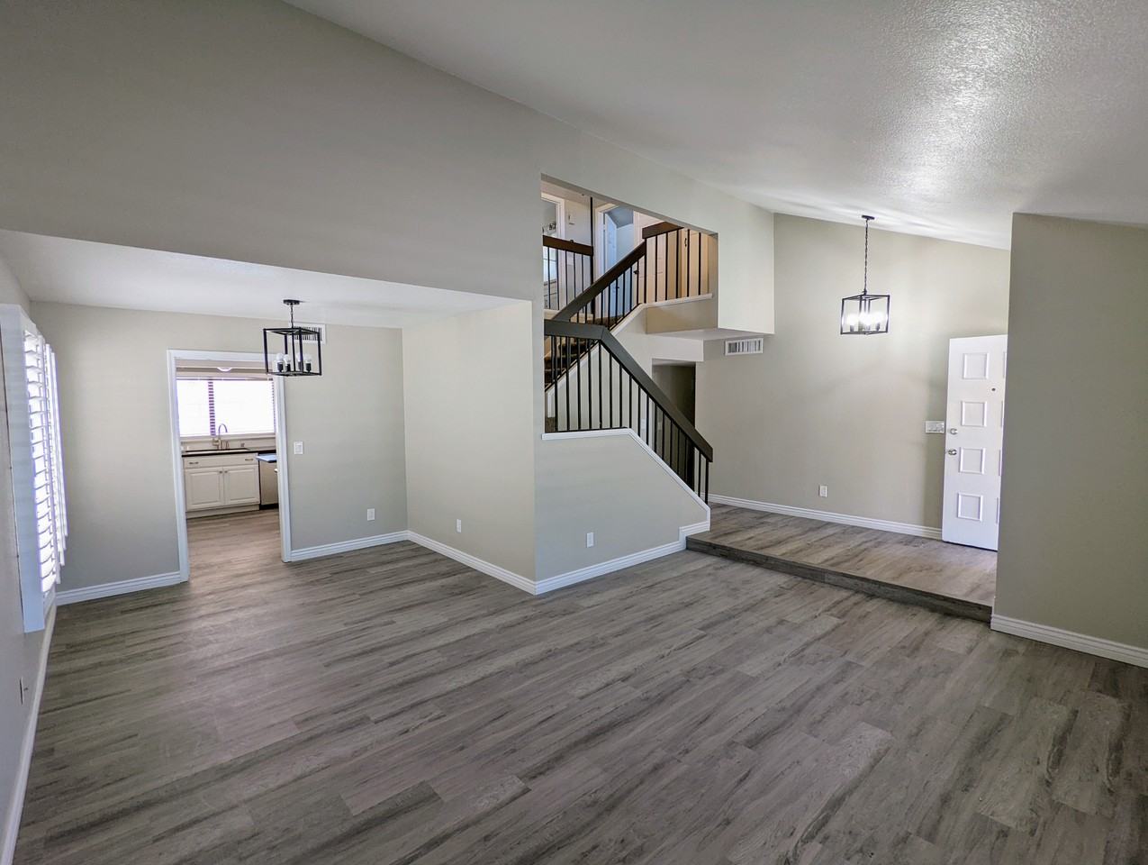 1458 N La Rosa Dr #NA - Photo 5 of 5