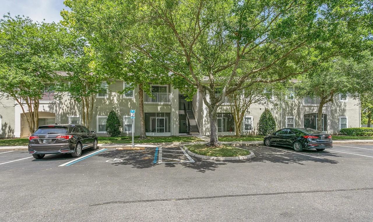 6075 Maggies Cir #103 - Photo 4 of 8