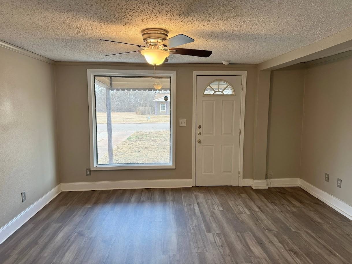 3133 Jacqueline Rd #NA - Photo 3 of 34