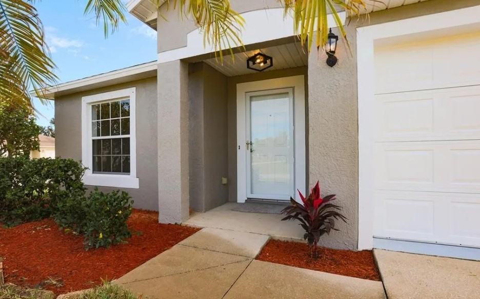 200 Tree Branch Lane - Photo 7 of 42