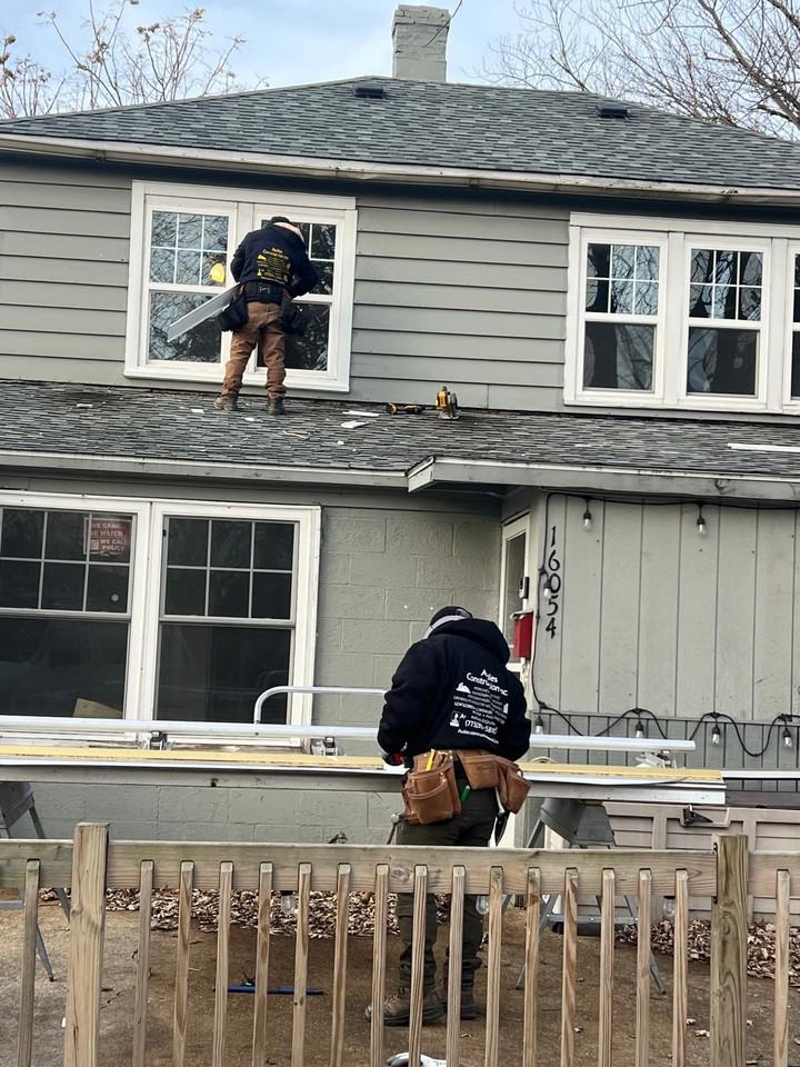 16054 Cottage Grove Ave #NA - Photo 3 of 11