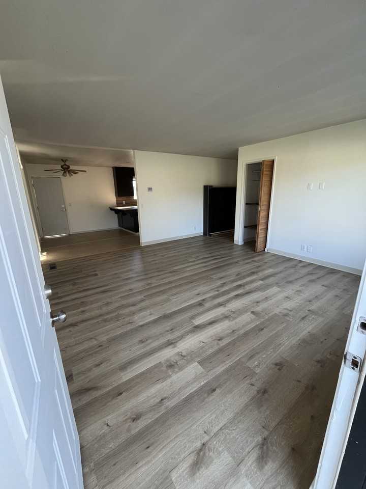 750 Powell St #NA - Photo 3 of 22