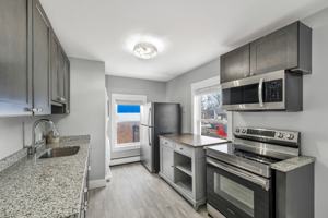 featured image of 10 Court St #A