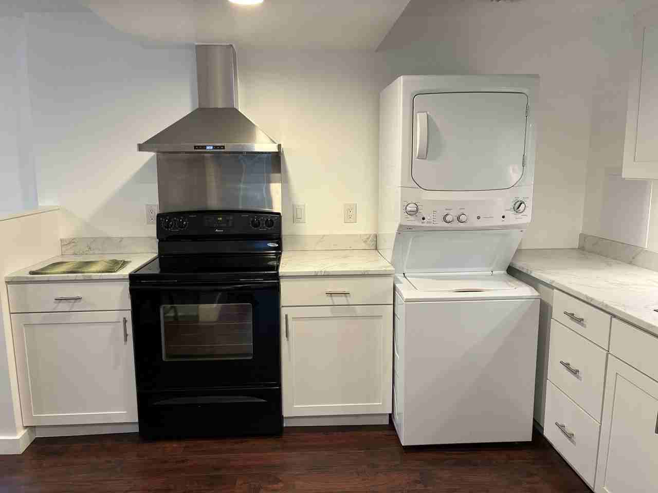 513 Daisy St #A - Photo 2 of 6