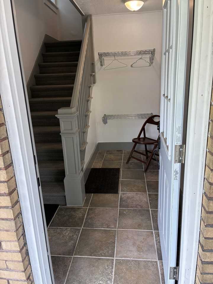 513 Daisy St #A - Photo 4 of 6