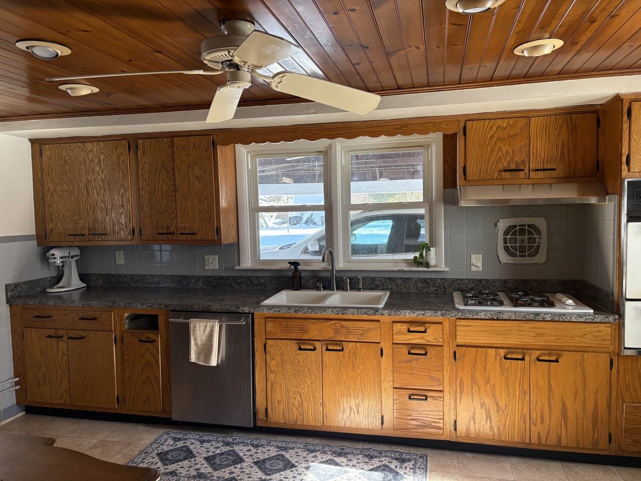 1807 E Kings Hwy #NA - Photo 6 of 17