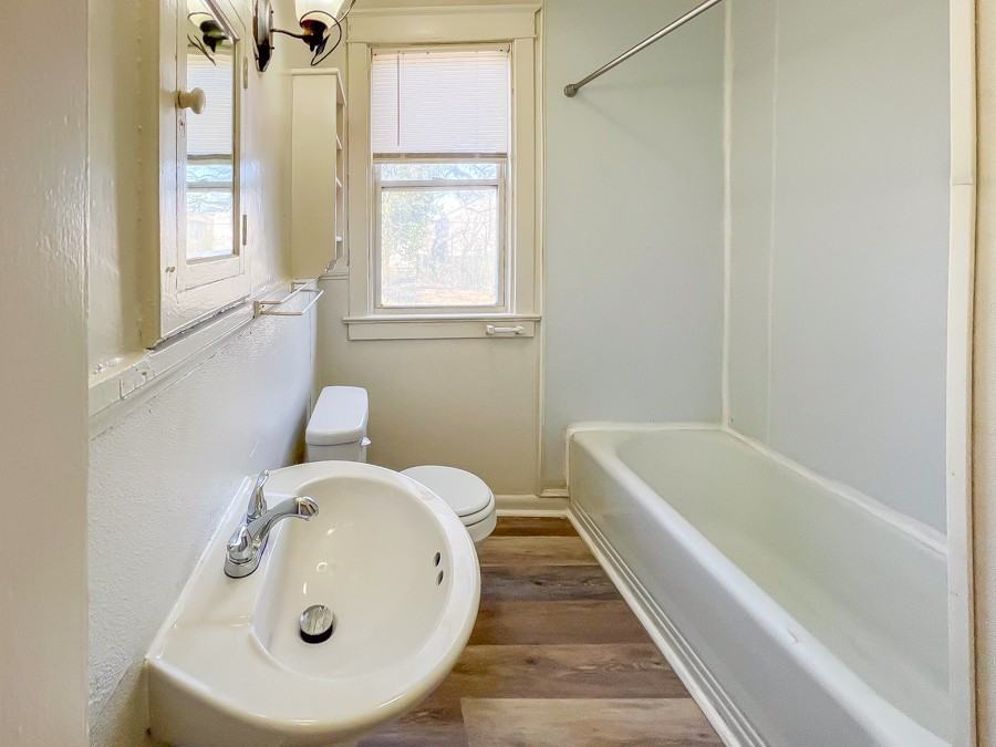 3207 Logandale Ave #NA - Photo 6 of 10