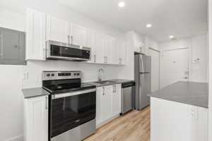 featured image of 6070 Boulevard Joseph-Renaud #201