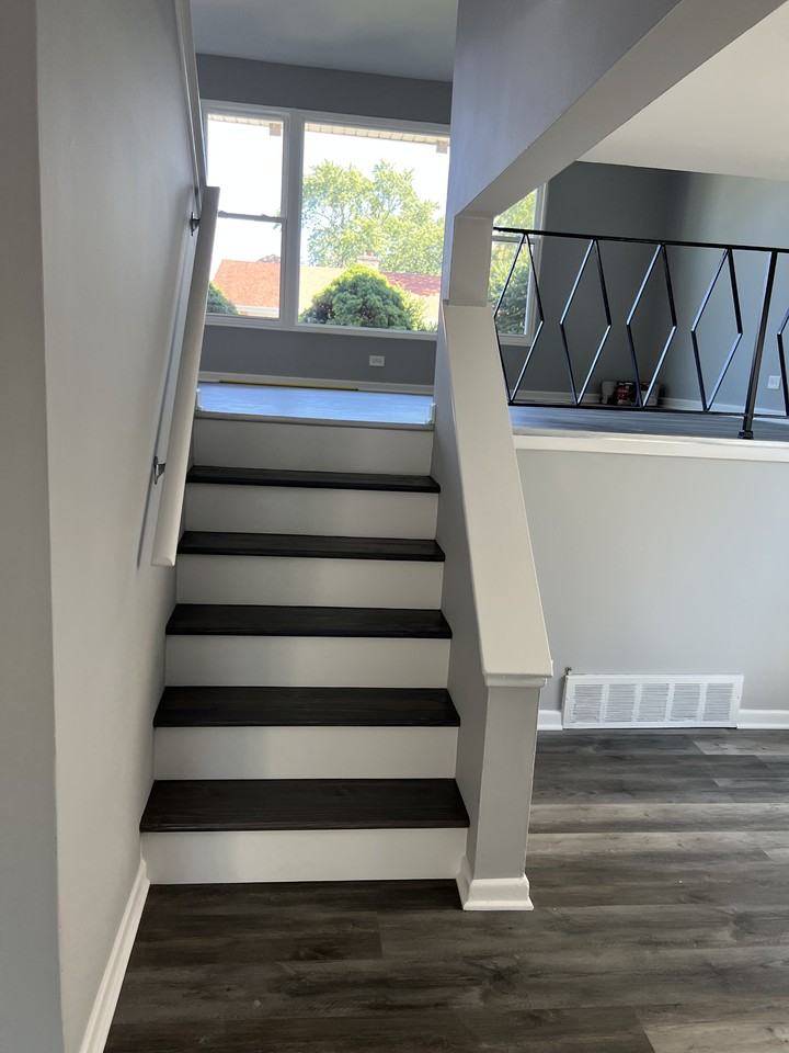 385 Dover Ln #NA - Photo 7 of 28