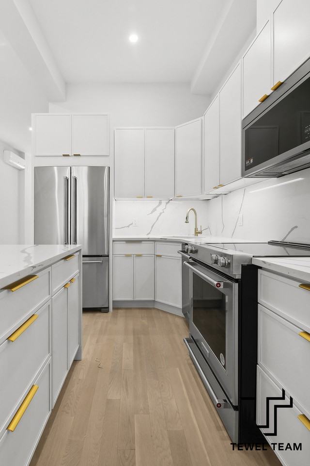 261 West 131st Street #1 - Photo 3 of 19