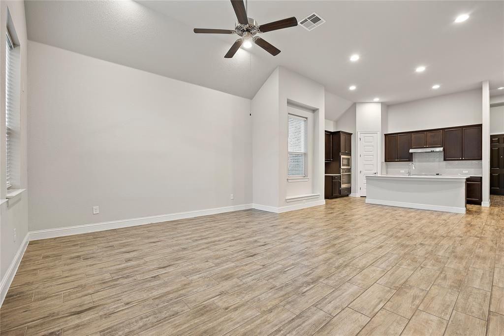 2004 Highland Ridge Rd - Photo 3 of 7