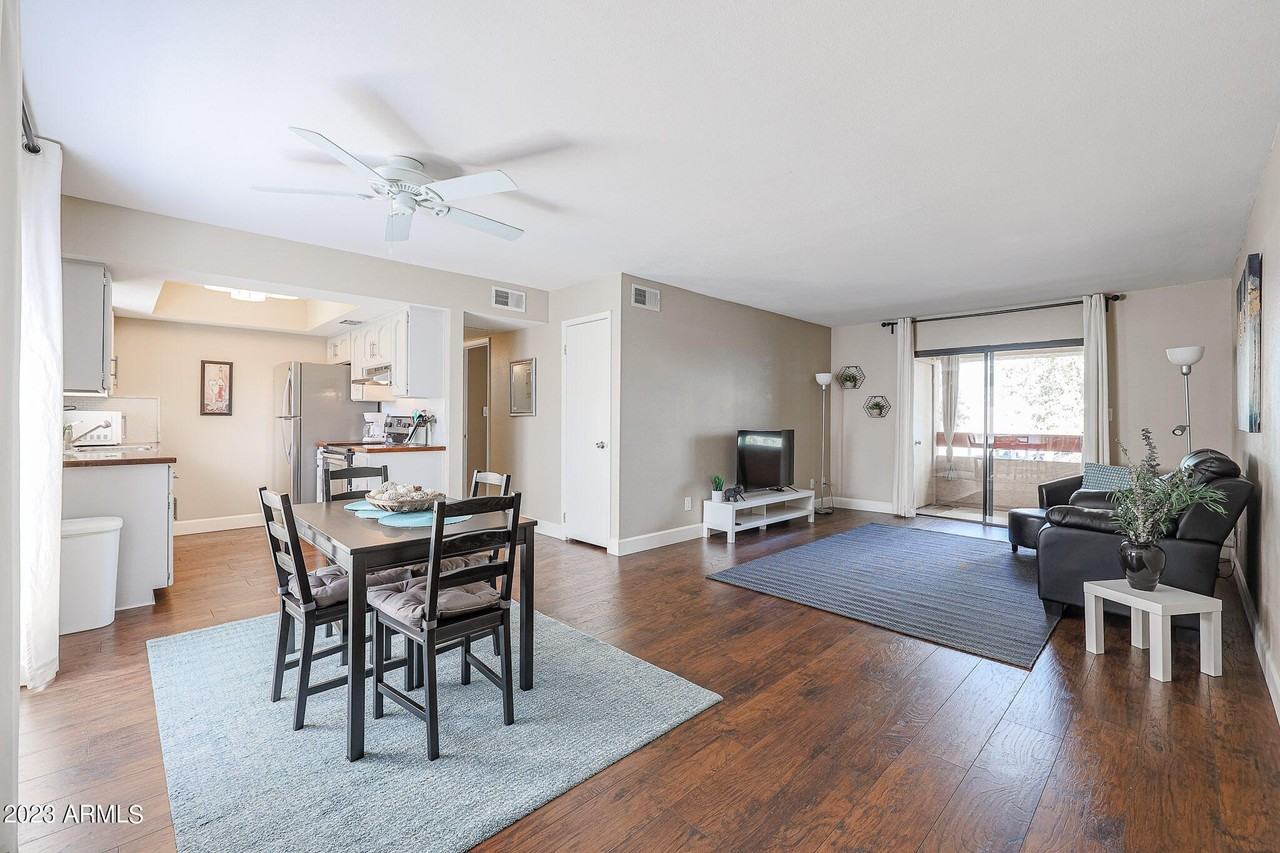 3131 W Cochise Dr Unit 204 #204 - Photo 5 of 42