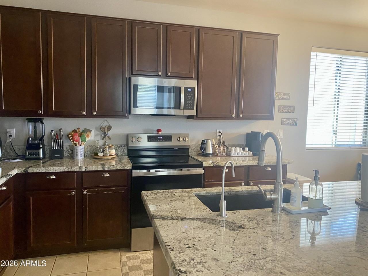 11906 N 154th Ln - Photo 7 of 16