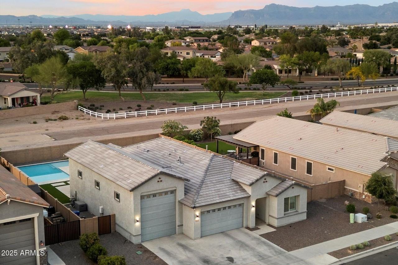 20954 E Camacho Ct - Photo 2 of 35