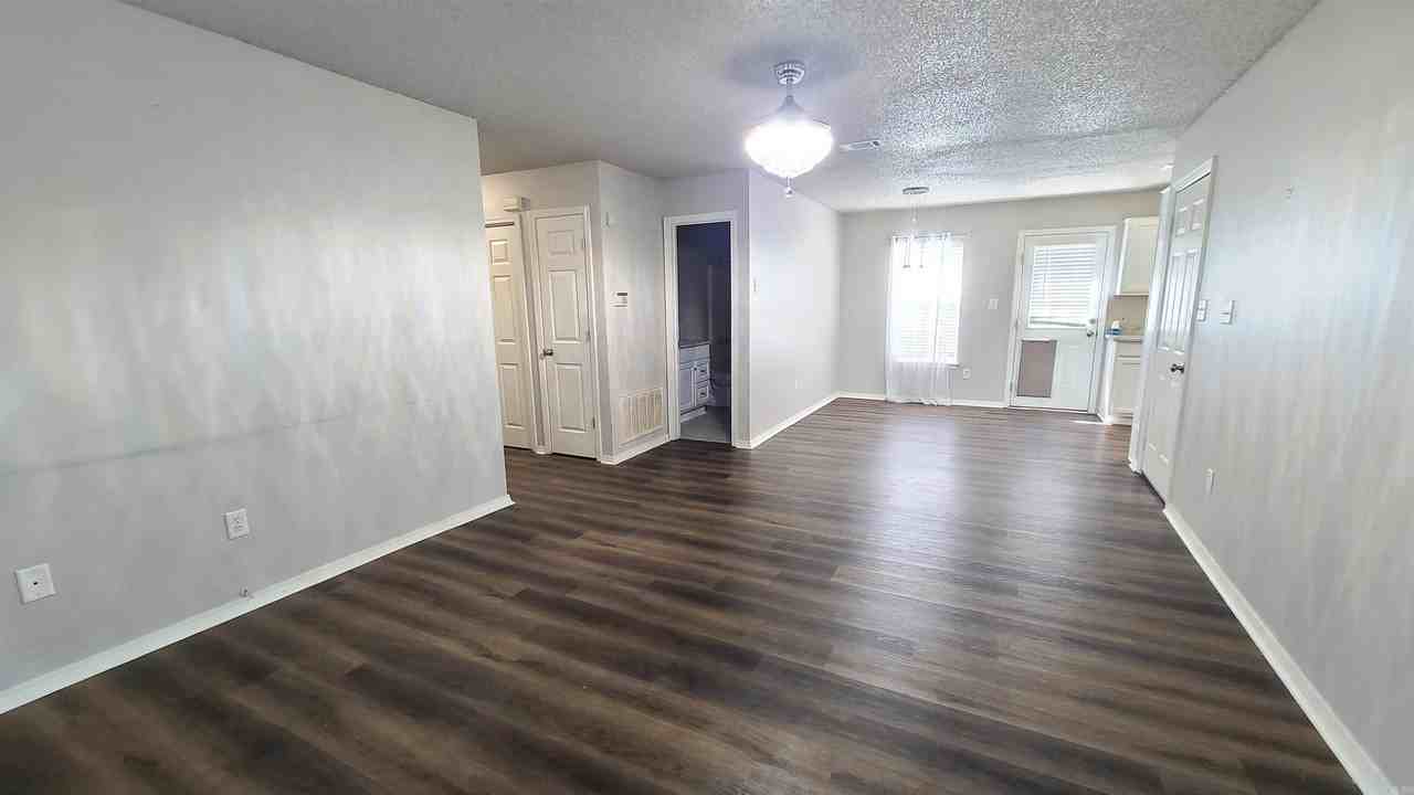 13023 Carousel Ct - Photo 6 of 17