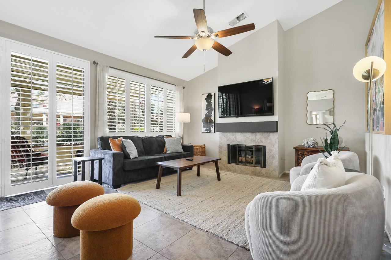 42315 Liolios Dr - Photo 7 of 32