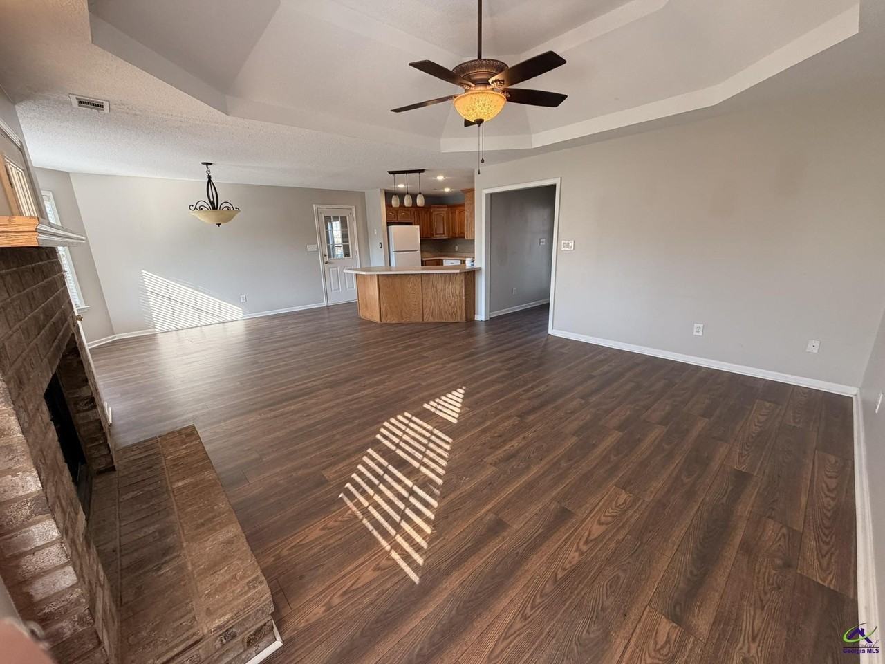 103 Grove Ln - Photo 5 of 14