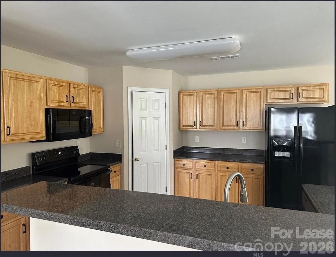 108 Saye Pl Unit 522 #522 - Photo 5 of 9