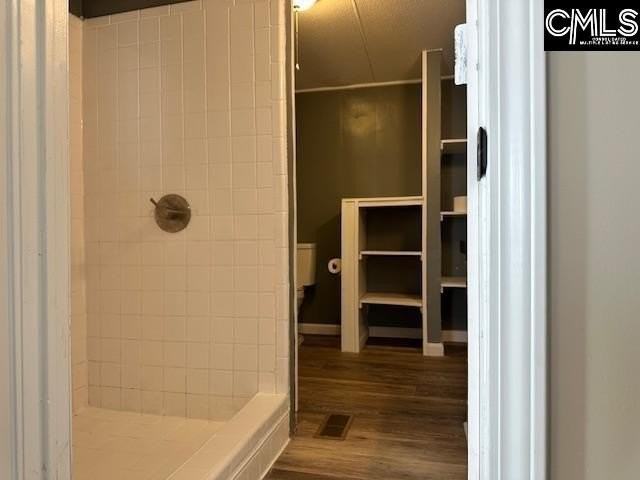 131 Mimosa Dr - Photo 4 of 17