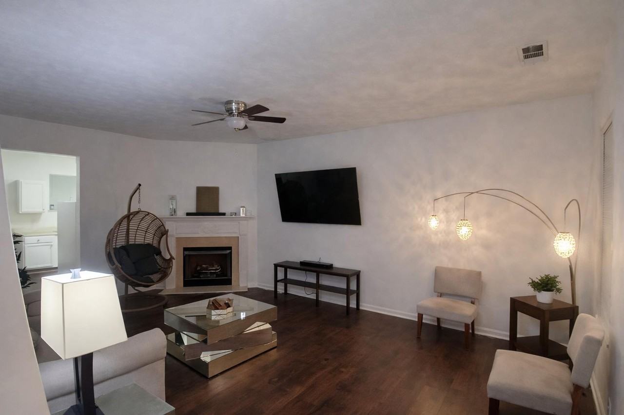 Shenfield Dr - Photo 2 of 5