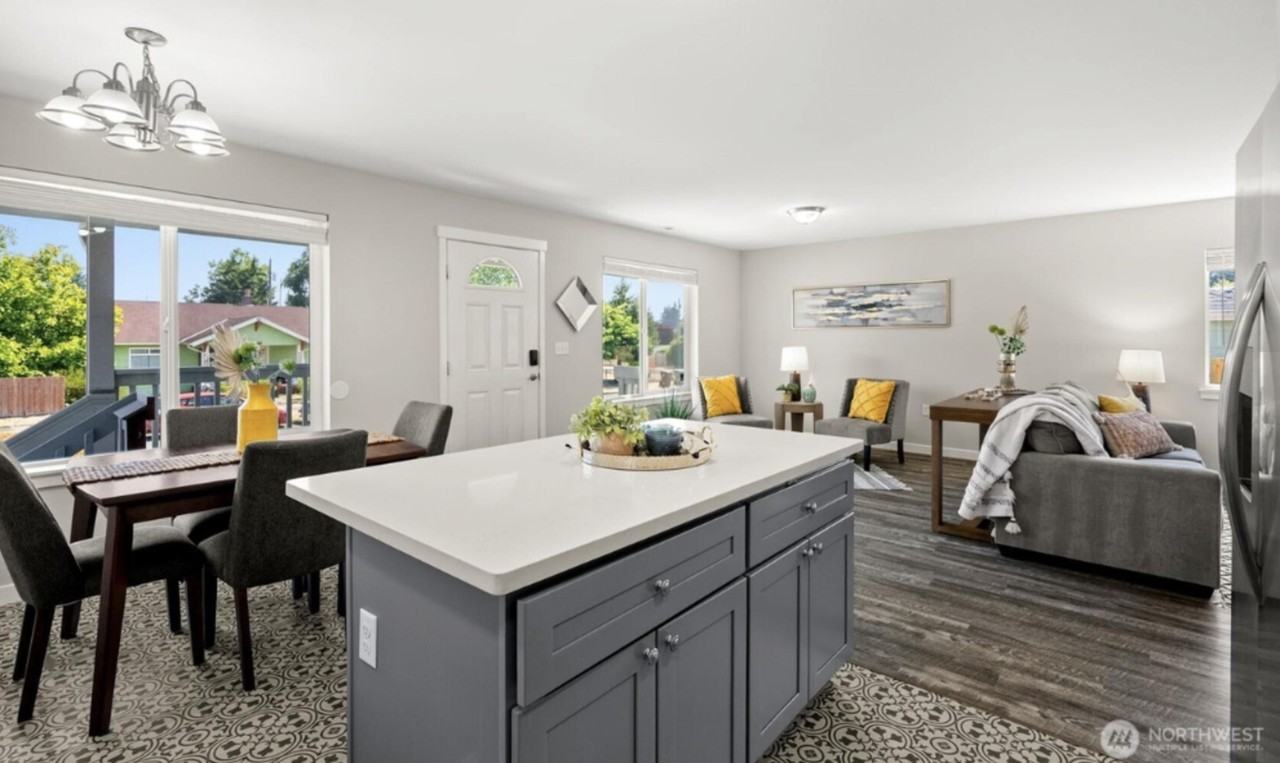 S Warner St - Photo 6 of 27