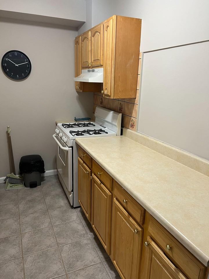 Mount Eden Pkwy - Photo 4 of 21