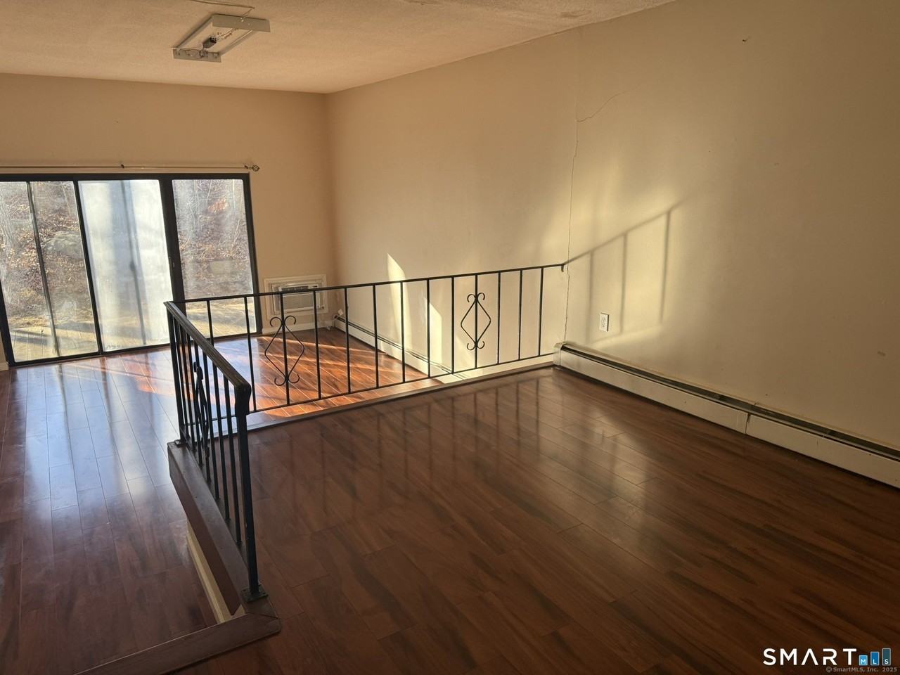 11 King Arthur Dr Unit 2h #2H - Photo 2 of 10