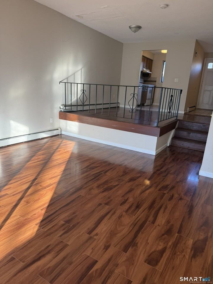 11 King Arthur Dr Unit 2h #2H - Photo 3 of 10