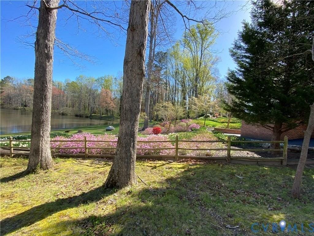 7622 Yarmouth Dr Unit B #B - Photo 4 of 6