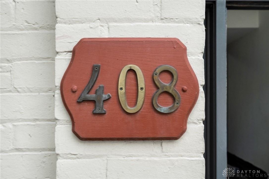 408 E 6th St #14 - Photo 2 of 20