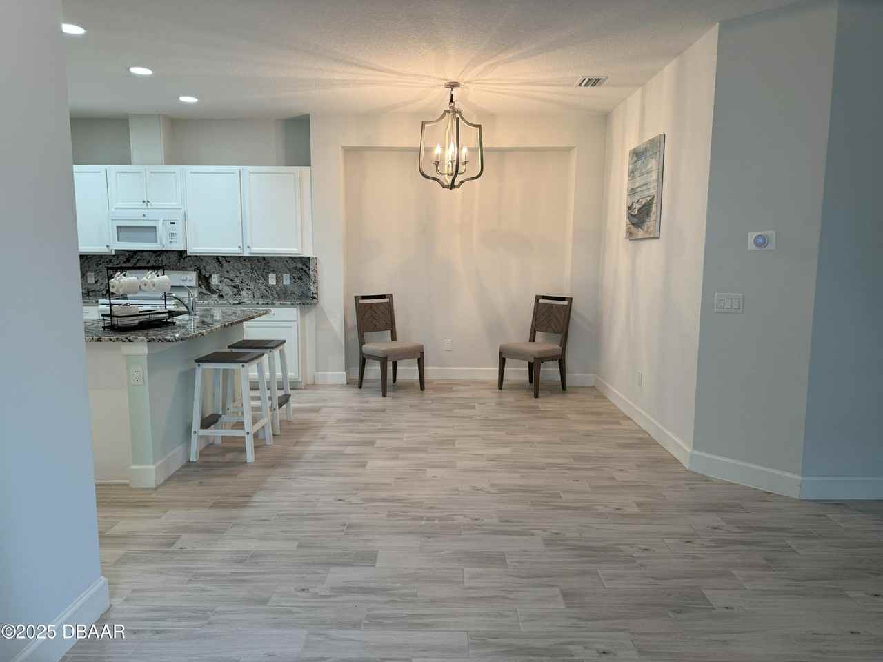 263 Island Breeze Ave - Photo 6 of 21