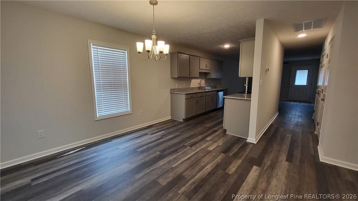 1101 Woodridge Dr Apt A #A - Photo 3 of 12